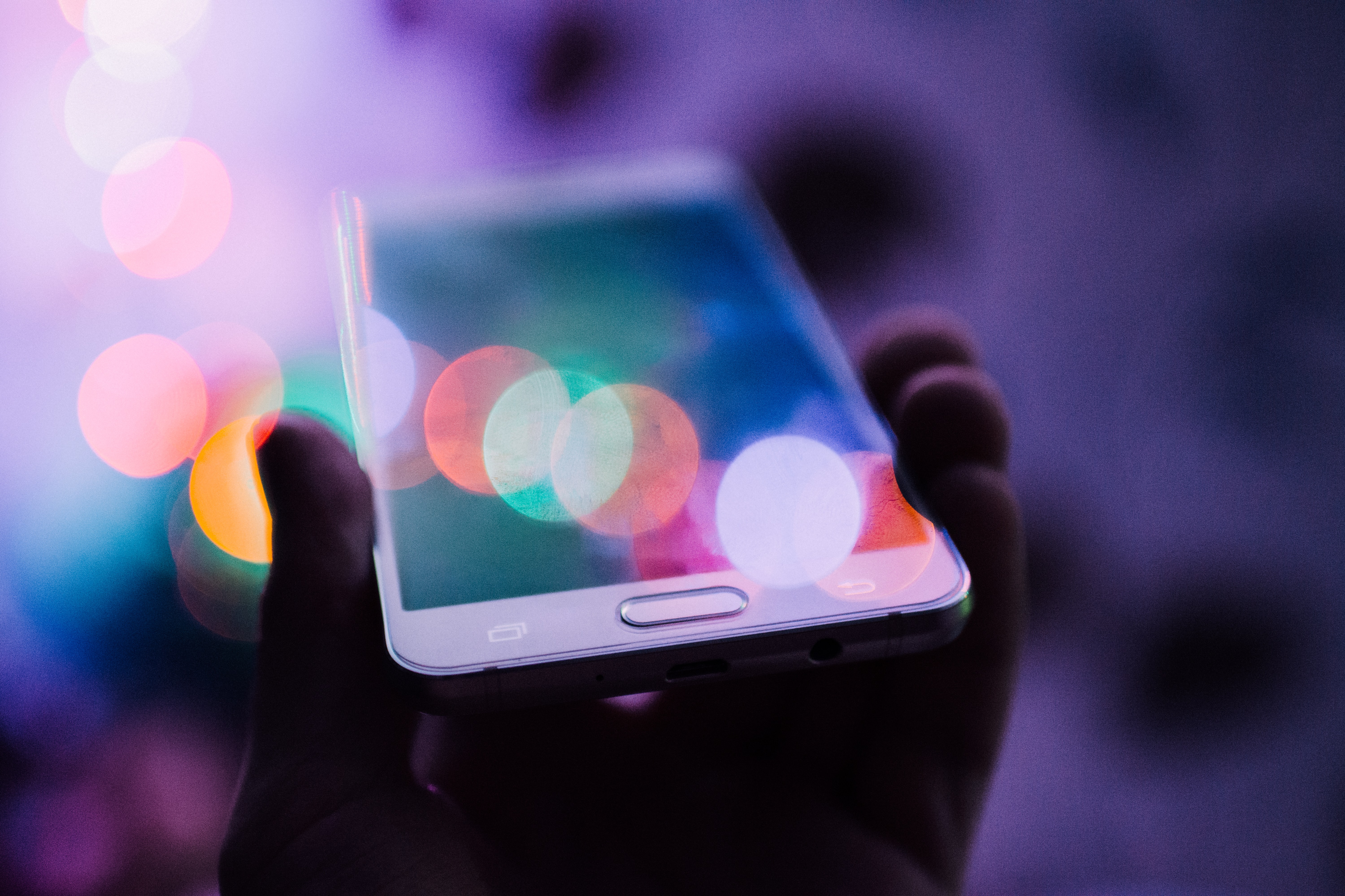UrConneX on smartphone